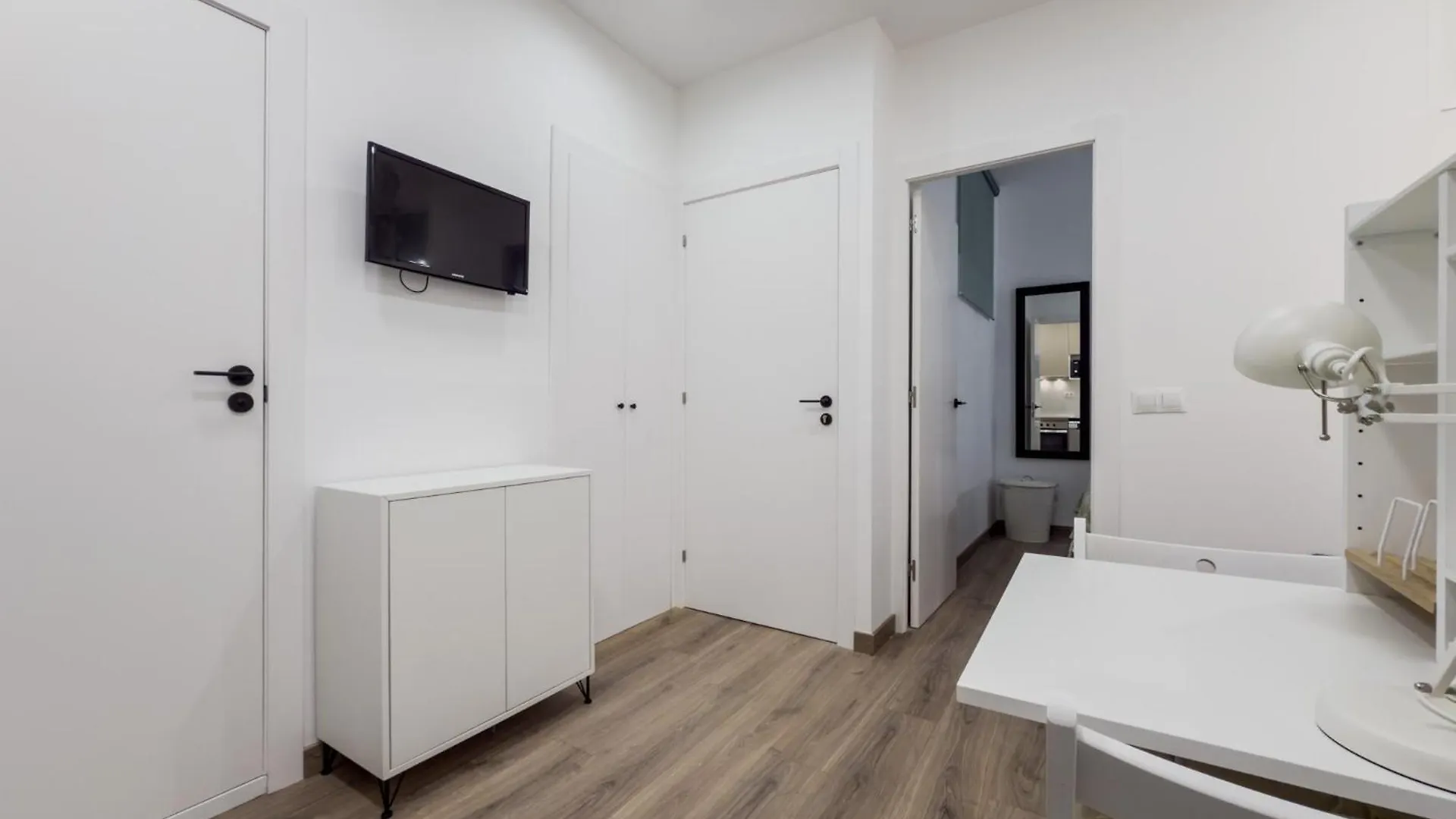 Bonito Apartamento En Ronda Sant Pau Barcelone